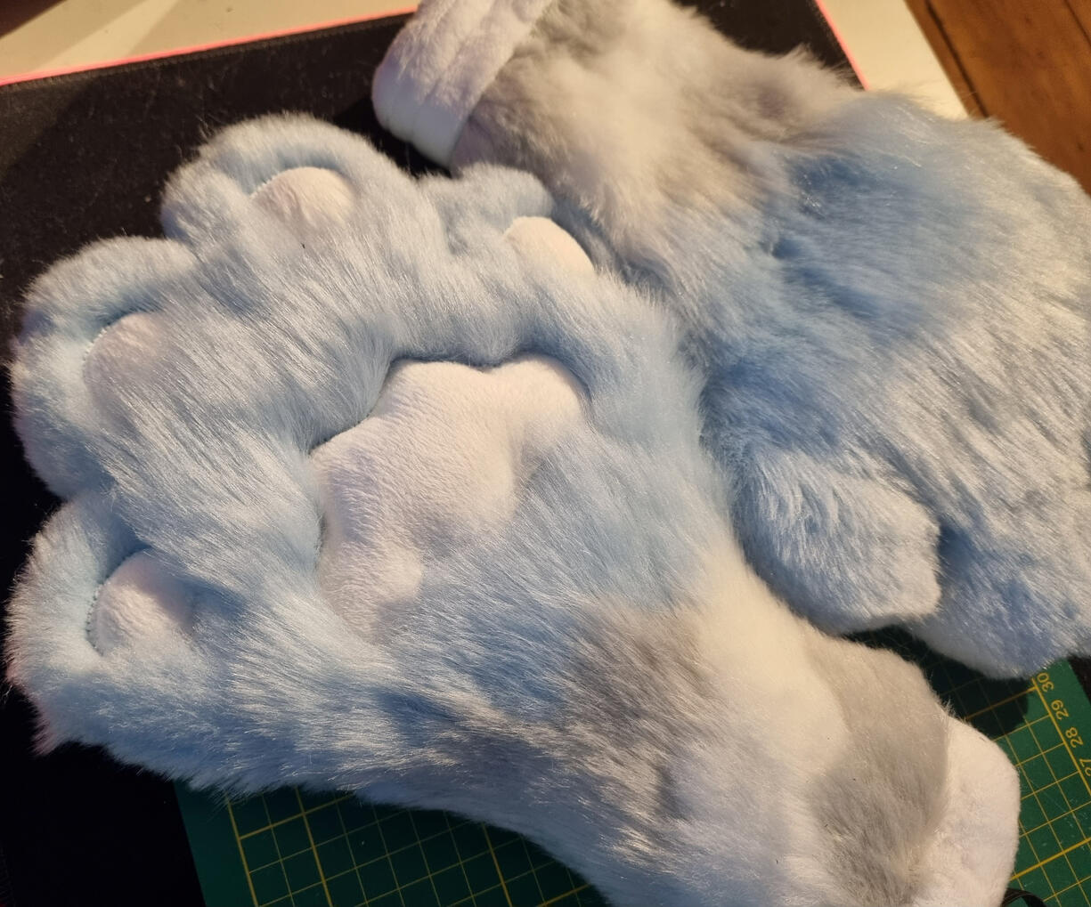 Cloud hand paws
